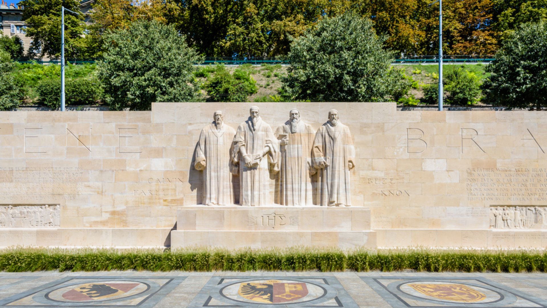Statues, sculptures, des principales figures du calvinisme à Genève