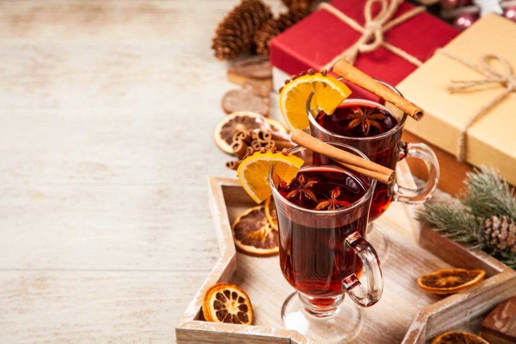 Recette de Grand-Père : le meilleur vin chaud pour les fêtes de Noël !