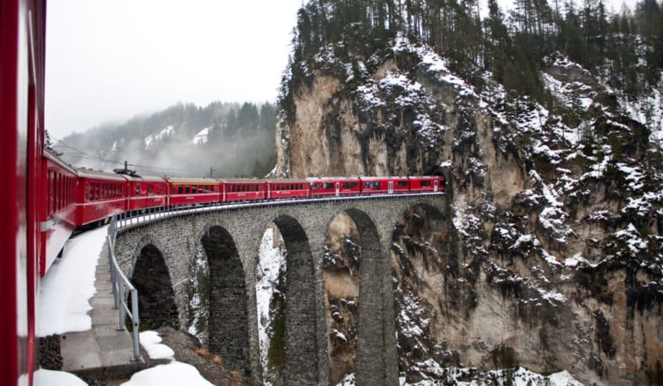 Les plus beaux trajets en train de Suisse pendant l’hiver !